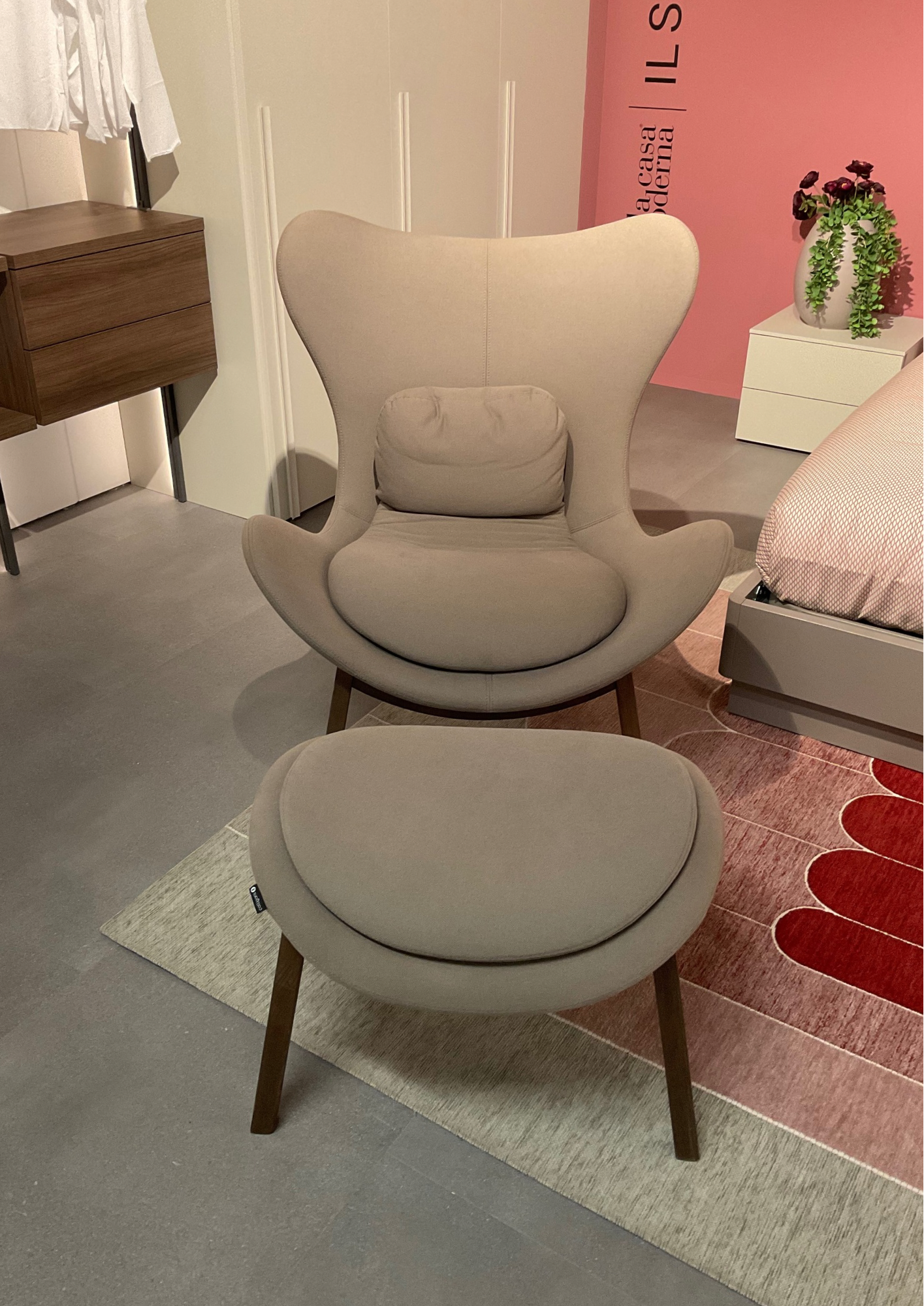 Poltrona Calligaris con pouf